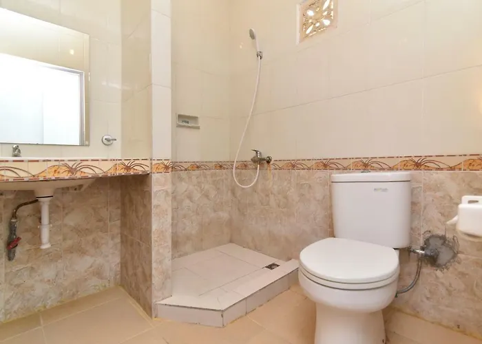 Reddoorz Near Tanjung Benoa Guest house Nusa Dua (Bali)